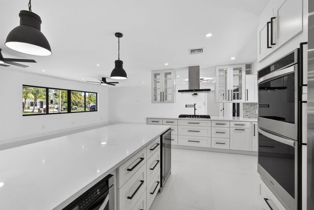 8111 W Lake Drive, Lake Clarke Shores, FL 33406
