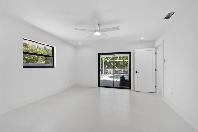8111 W Lake Drive, Lake Clarke Shores, FL 33406