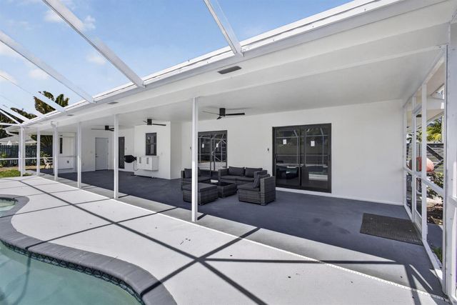 8111 W Lake Drive, Lake Clarke Shores, FL 33406
