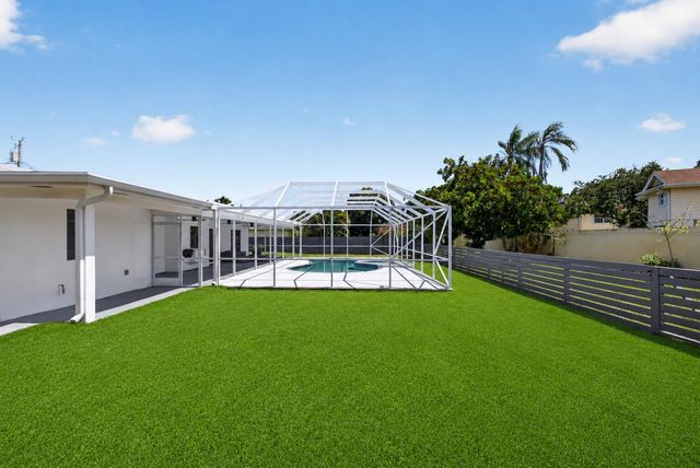 8111 W Lake Drive, Lake Clarke Shores, FL 33406