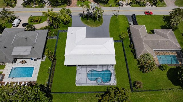8111 W Lake Drive, Lake Clarke Shores, FL 33406
