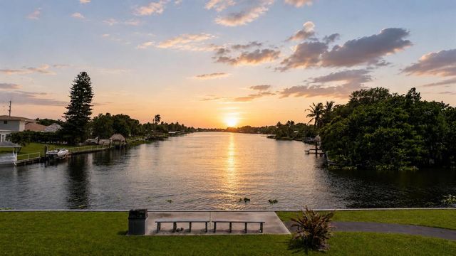 8111 W Lake Drive, Lake Clarke Shores, FL 33406