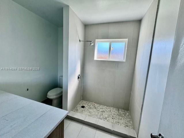 260 SW 8th Ave B, Hallandale Beach, FL 33009