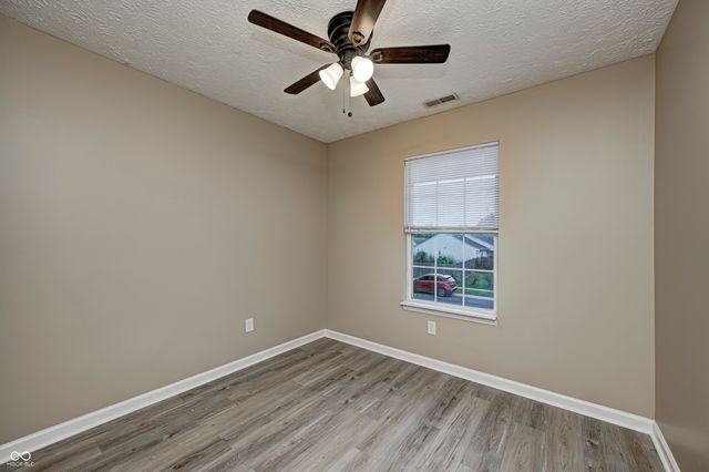 1521 Cottonwood Drive, Franklin, IN 46131