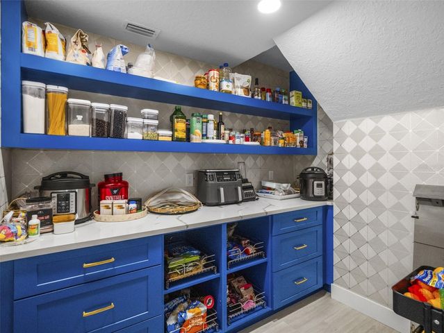 10550 LAKE MINNEOLA SHORES, Clermont, FL 34711