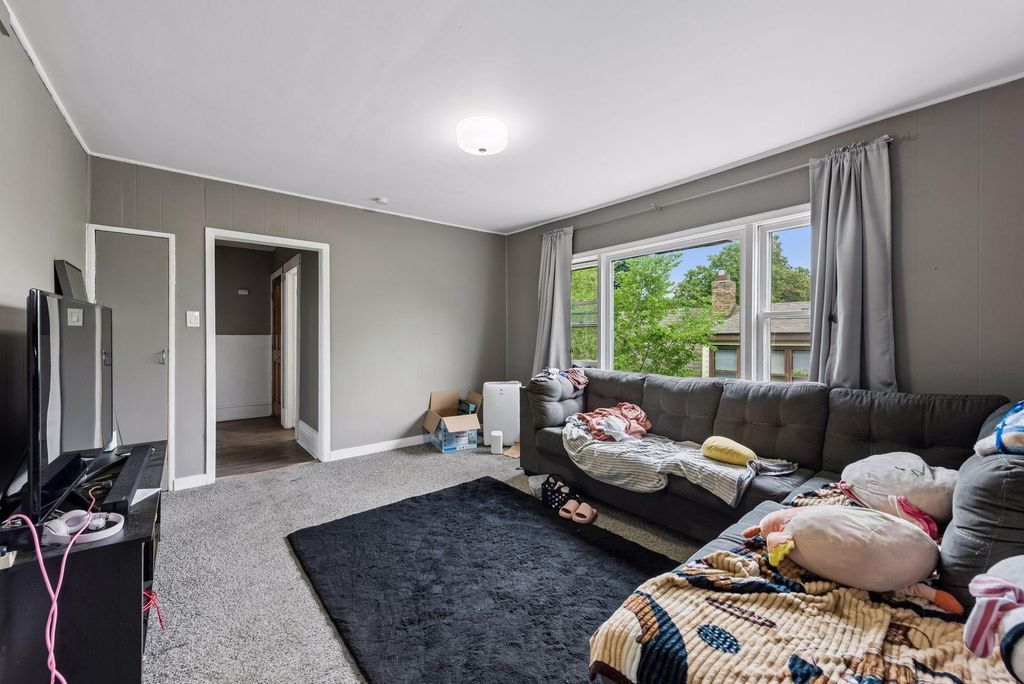 243 Park Street W, South Saint Paul, MN 55075 — photo 3