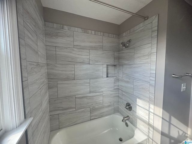 918 E 15TH STREET, Anniston, AL 36207