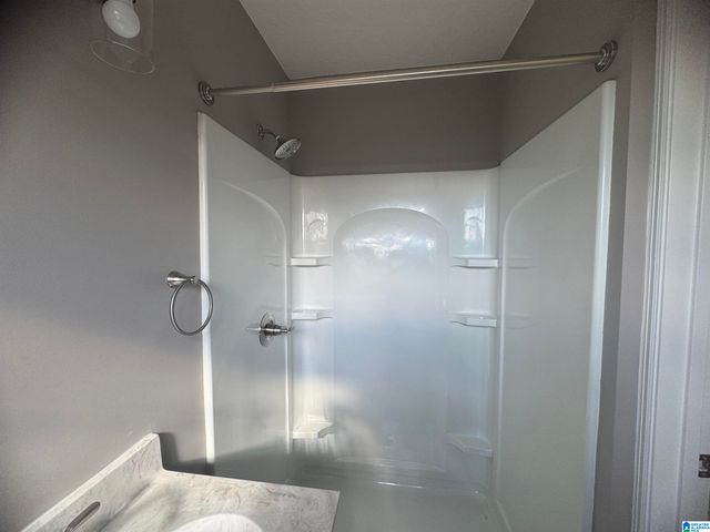 918 E 15TH STREET, Anniston, AL 36207