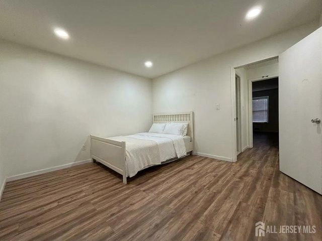 115 Willett Avenue 18C, South River, NJ 08882