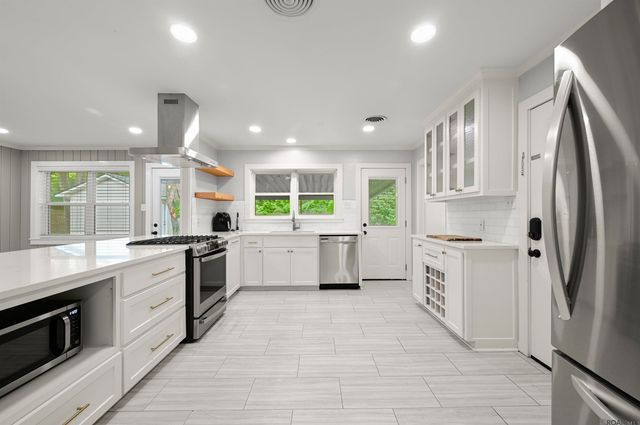 545 Staring Ln, Baton Rouge, LA 70810