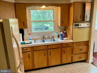 929 IRWIN AVE, Lancaster, PA 17603
