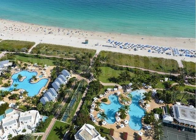 50 S Pointe Dr TWN2, Miami Beach, FL 33139