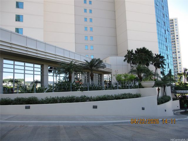 1177 Queen Street 1704, Honolulu, HI 96814