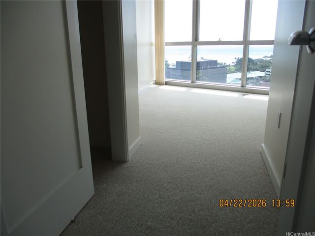 1177 Queen Street 1704, Honolulu, HI 96814