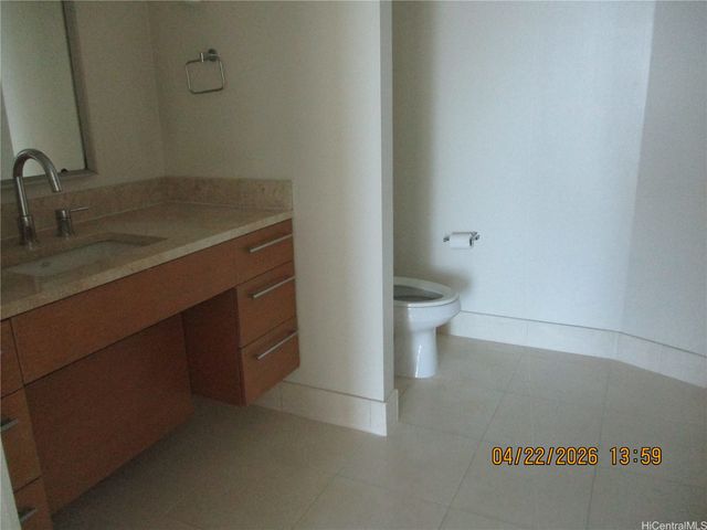 1177 Queen Street 1704, Honolulu, HI 96814