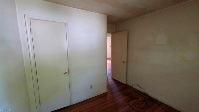 340 Garrison PL, Virginia Beach, VA 23452