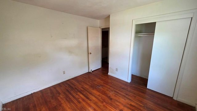 340 Garrison PL, Virginia Beach, VA 23452