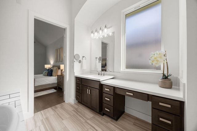 146 Sugar Pine Court, Montgomery, TX 77316