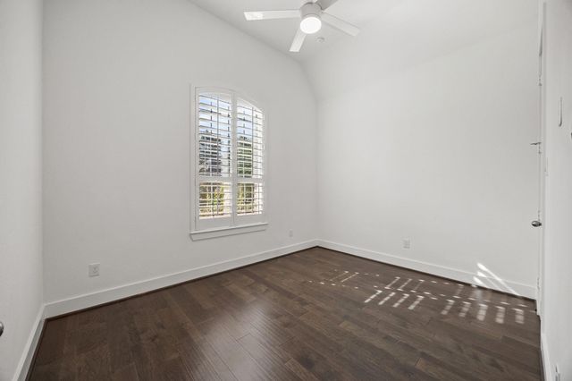 146 Sugar Pine Court, Montgomery, TX 77316