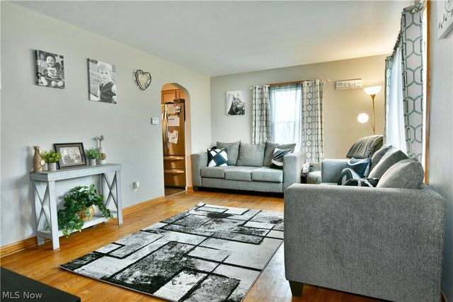 135 Clingan Street, Hubbard, OH 44425