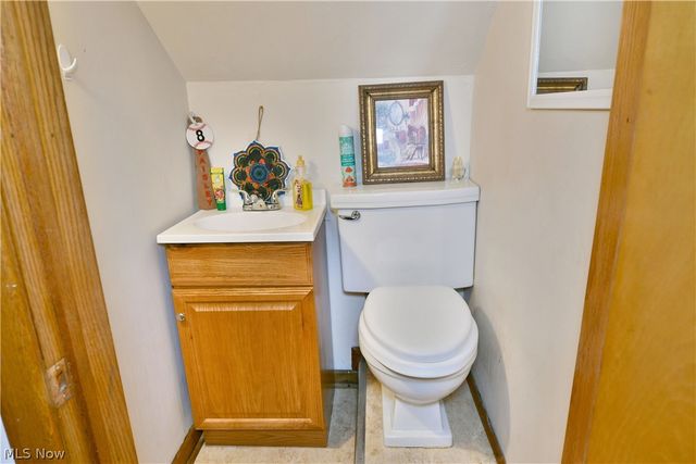 135 Clingan Street, Hubbard, OH 44425