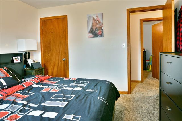 135 Clingan Street, Hubbard, OH 44425