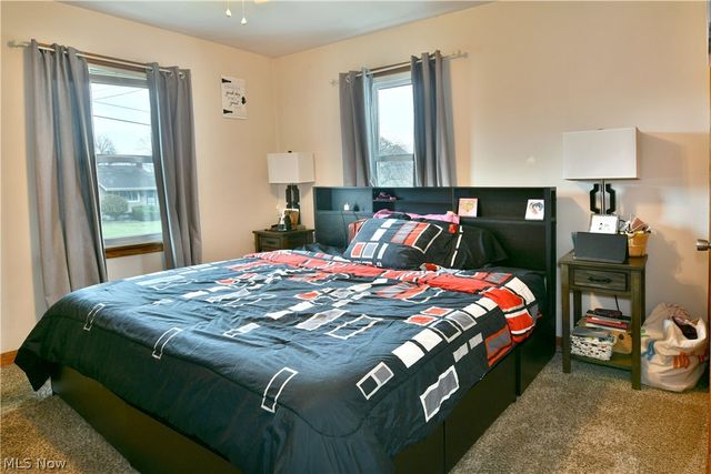 135 Clingan Street, Hubbard, OH 44425