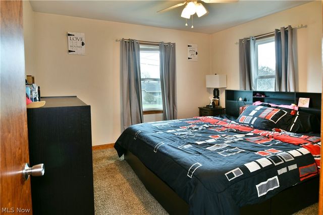 135 Clingan Street, Hubbard, OH 44425