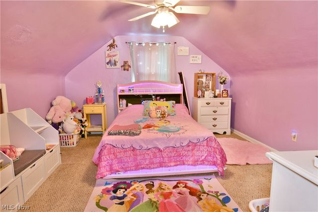 135 Clingan Street, Hubbard, OH 44425