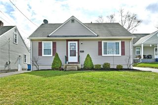 135 Clingan Street, Hubbard, OH 44425