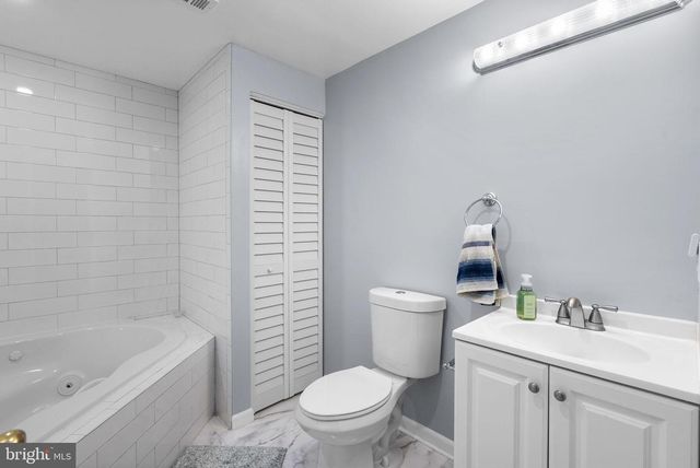 20442 SUMMERSONG LN, Germantown, MD 20874