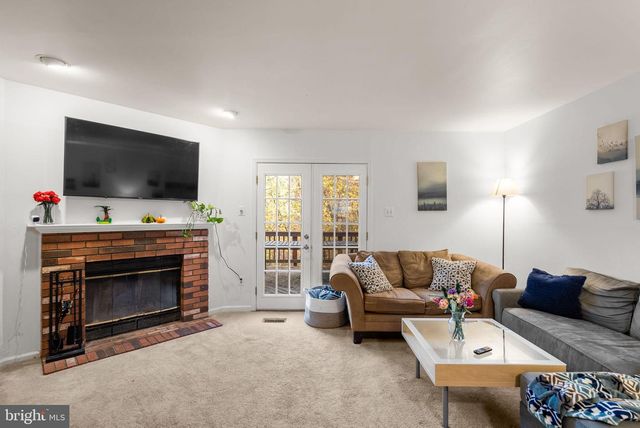 20442 SUMMERSONG LN, Germantown, MD 20874