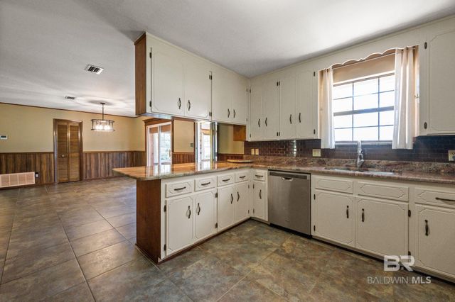 12762 Mary Ann Beach Road, Fairhope, AL 36532