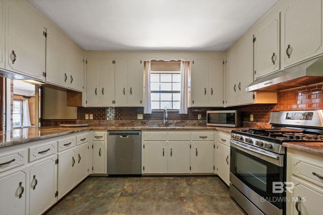 12762 Mary Ann Beach Road, Fairhope, AL 36532