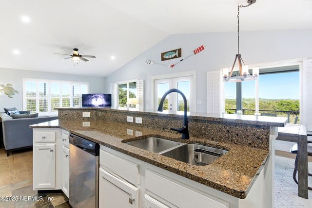 160 BEACHSIDE Drive, Ponte Vedra Beach, FL 32082