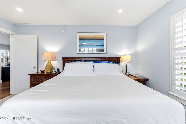 160 BEACHSIDE Drive, Ponte Vedra Beach, FL 32082