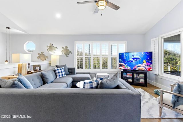 160 BEACHSIDE Drive, Ponte Vedra Beach, FL 32082