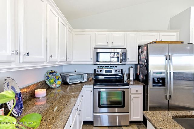 160 BEACHSIDE Drive, Ponte Vedra Beach, FL 32082