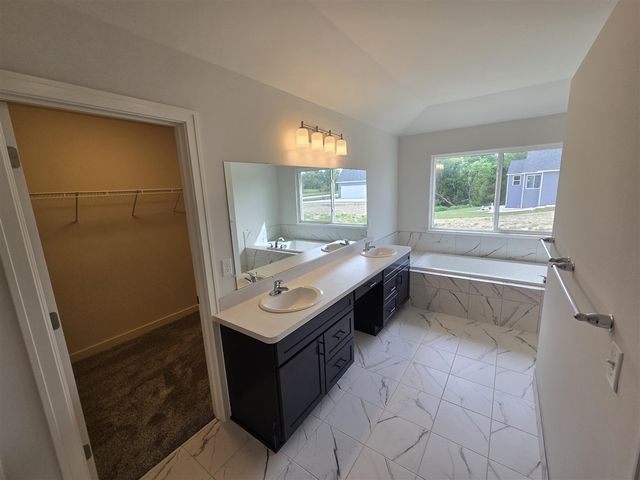 11765 Hillside Drive, Dexter, MI 48130