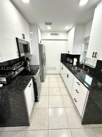 1063 Concert Way, Royal Palm Beach, FL 33411