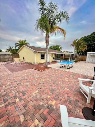 1063 Concert Way, Royal Palm Beach, FL 33411