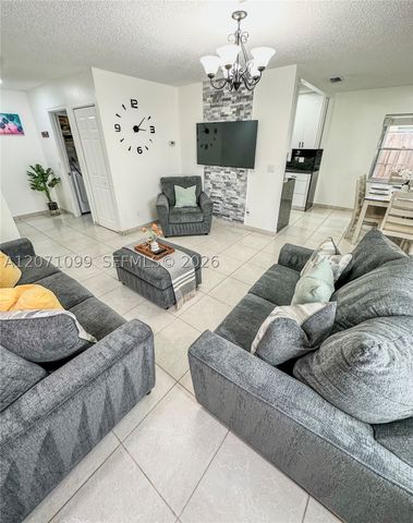 1063 Concert Way, Royal Palm Beach, FL 33411