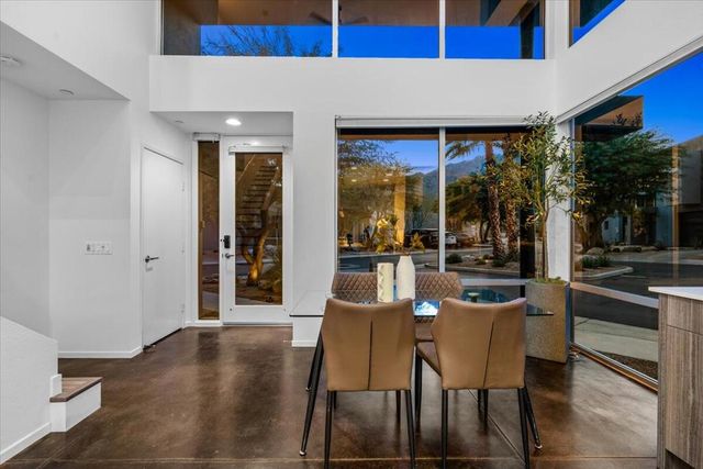 250 Enterprise Way, Palm Springs, CA 92262