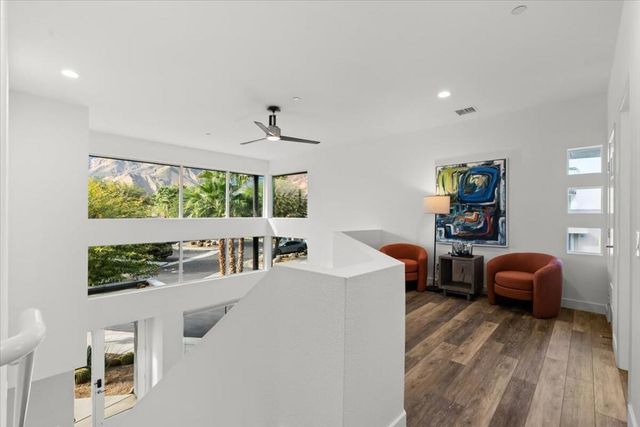 250 Enterprise Way, Palm Springs, CA 92262