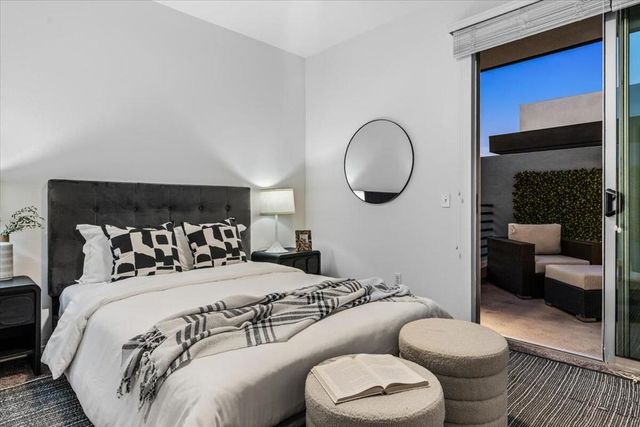 250 Enterprise Way, Palm Springs, CA 92262