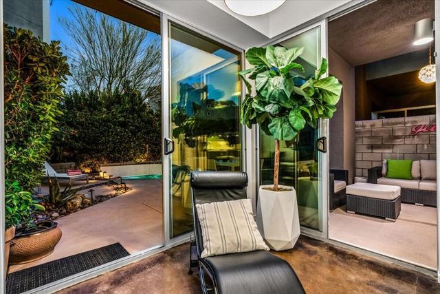 250 Enterprise Way, Palm Springs, CA 92262