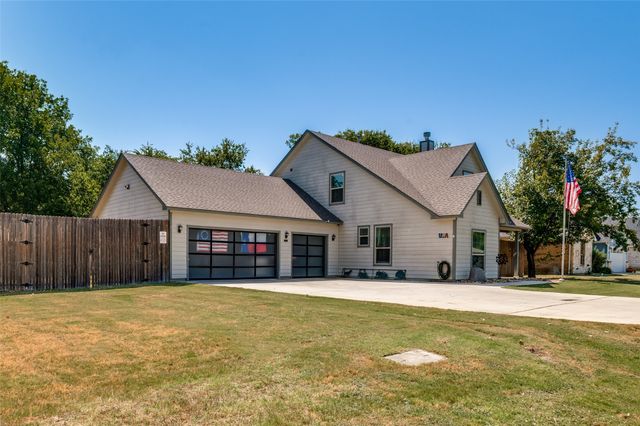 909 Cope Street, Mansfield, TX 76065