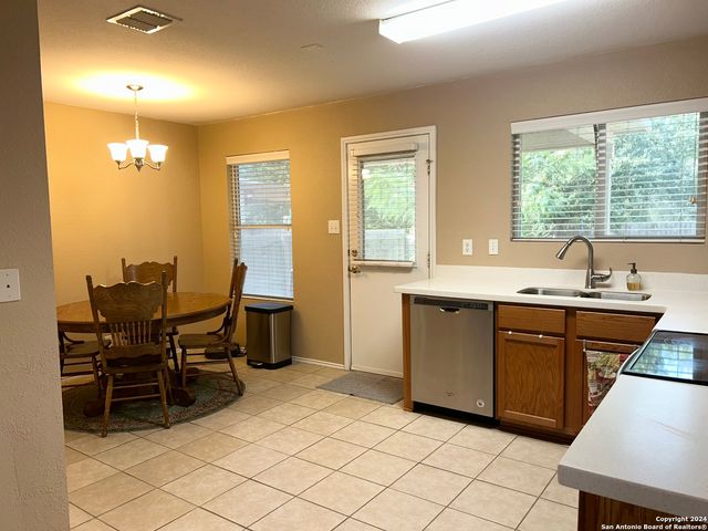 11923 Ranchwell CV, San Antonio, TX 78249