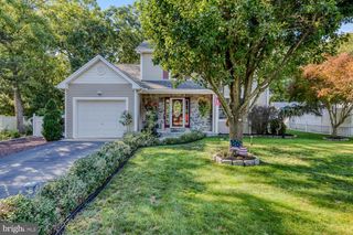 106 1ST AVE, Tuckerton, NJ 08087