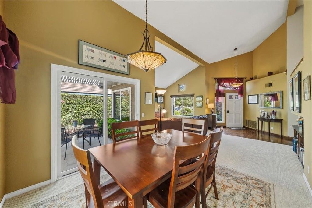 Image 14 of property listing at 16701 Lake Knoll Parkway, Riverside, CA 92503